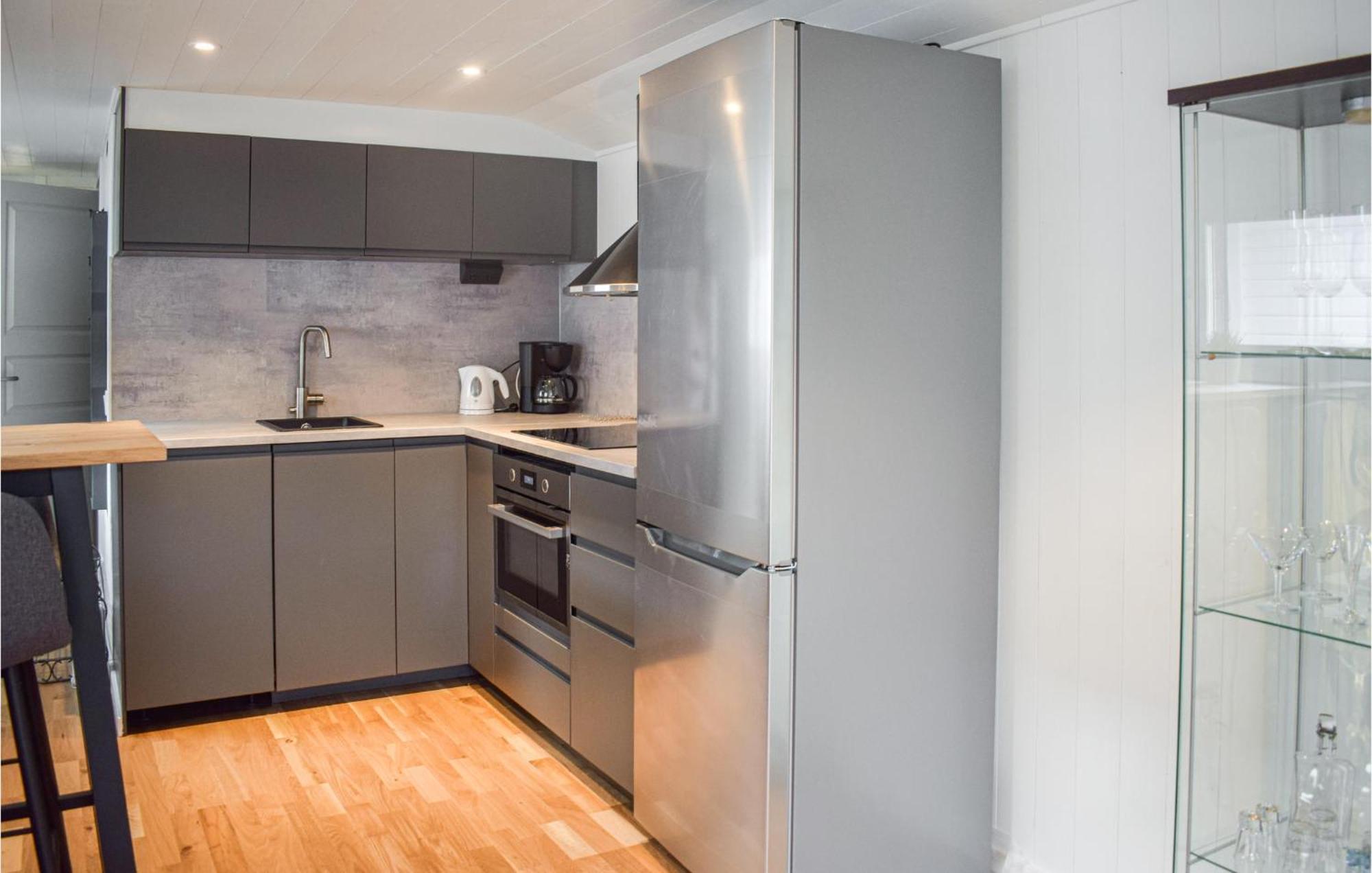 Gorgeous Home In Borgholm With Wifi Esterno foto